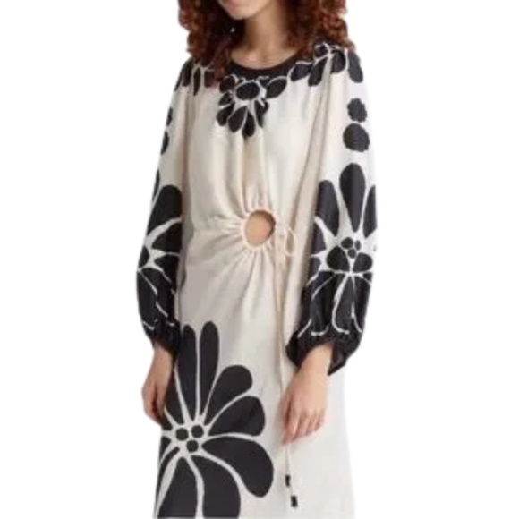 Farm Rio Black Palermo Cut Out Lenzing™ Ecovero™ Viscose Maxi Dress - Picture 4 of 10